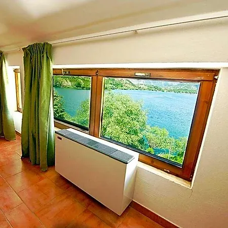 Acquevive Hotel Scanno