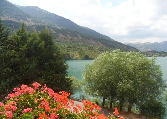 Acquevive Hotel Scanno